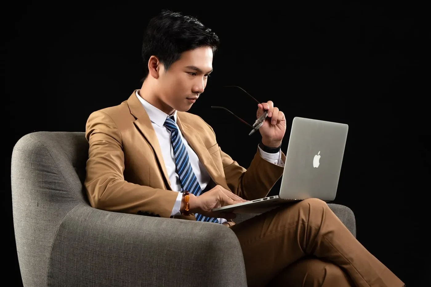 Tác giả Kingfun